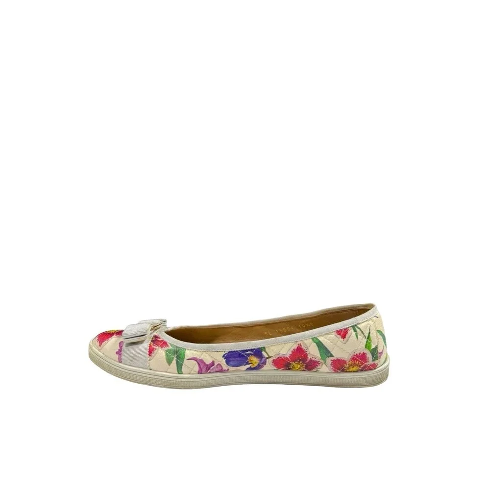 Salvatore Ferragamo Vara Bow Floral Flats Shoe Accent Leather Sz 10.5 C Designer